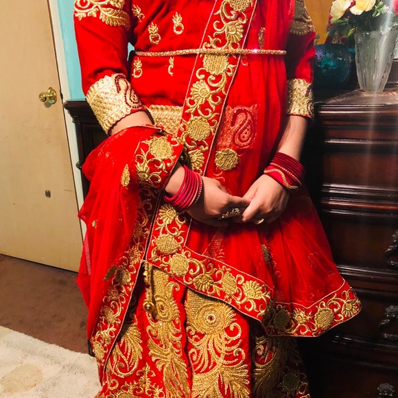 Indian bridal lehenga - Picture 7 of 8